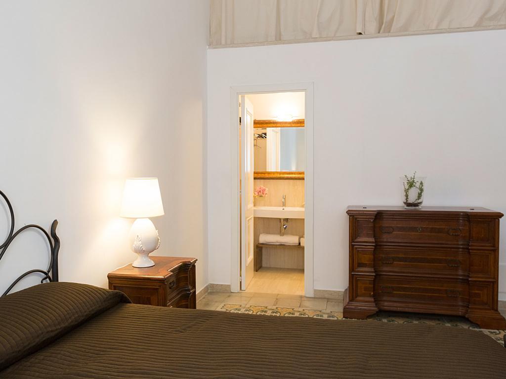 Bed and Breakfast Nonna Jole Лечче Экстерьер фото