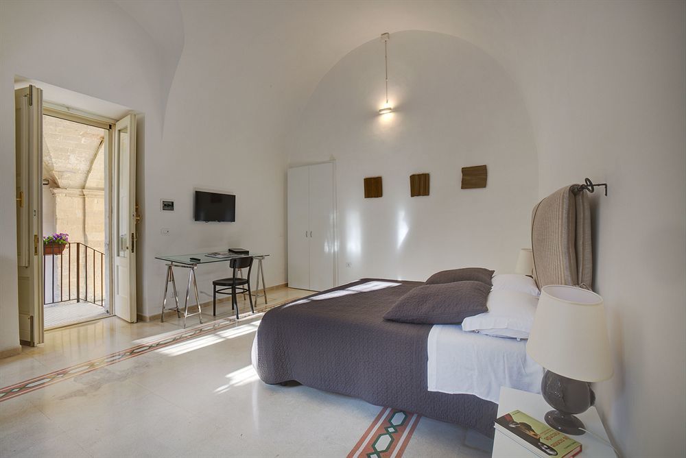 Bed and Breakfast Nonna Jole Лечче Экстерьер фото
