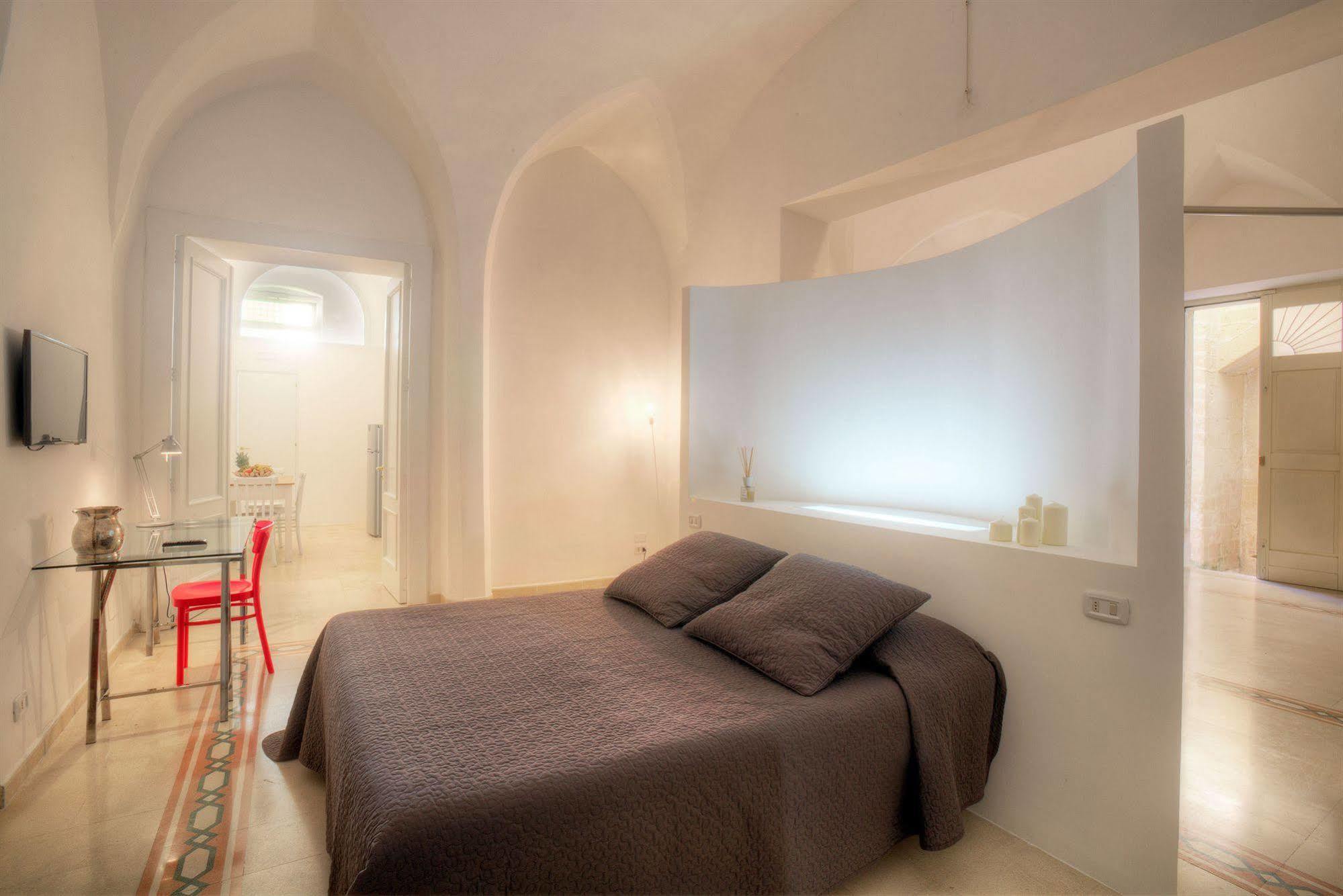 Bed and Breakfast Nonna Jole Лечче Экстерьер фото